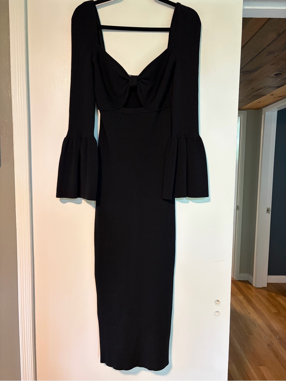 Self-Portrait Size L Ribbed Midi Dress with Cutout & Bell Sleeves - Picture 6 of 7